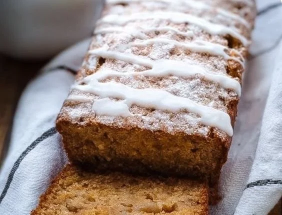 Slice of Apple Cinnamon Kodiak Cakes Bread with cinnamon and apple toppings