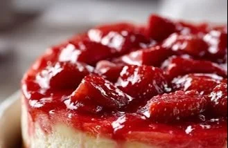 Delicious rhubarb cheesecake creams topped with fresh rhubarb slices